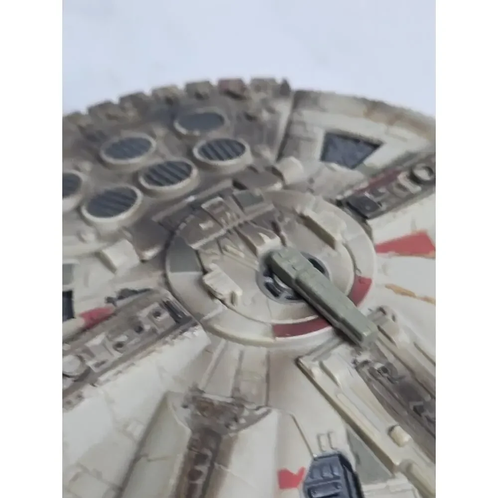 Star Wars Millennium Falcon Battle Damage Hasbro 2002 LFL Micro Machines 7 inch